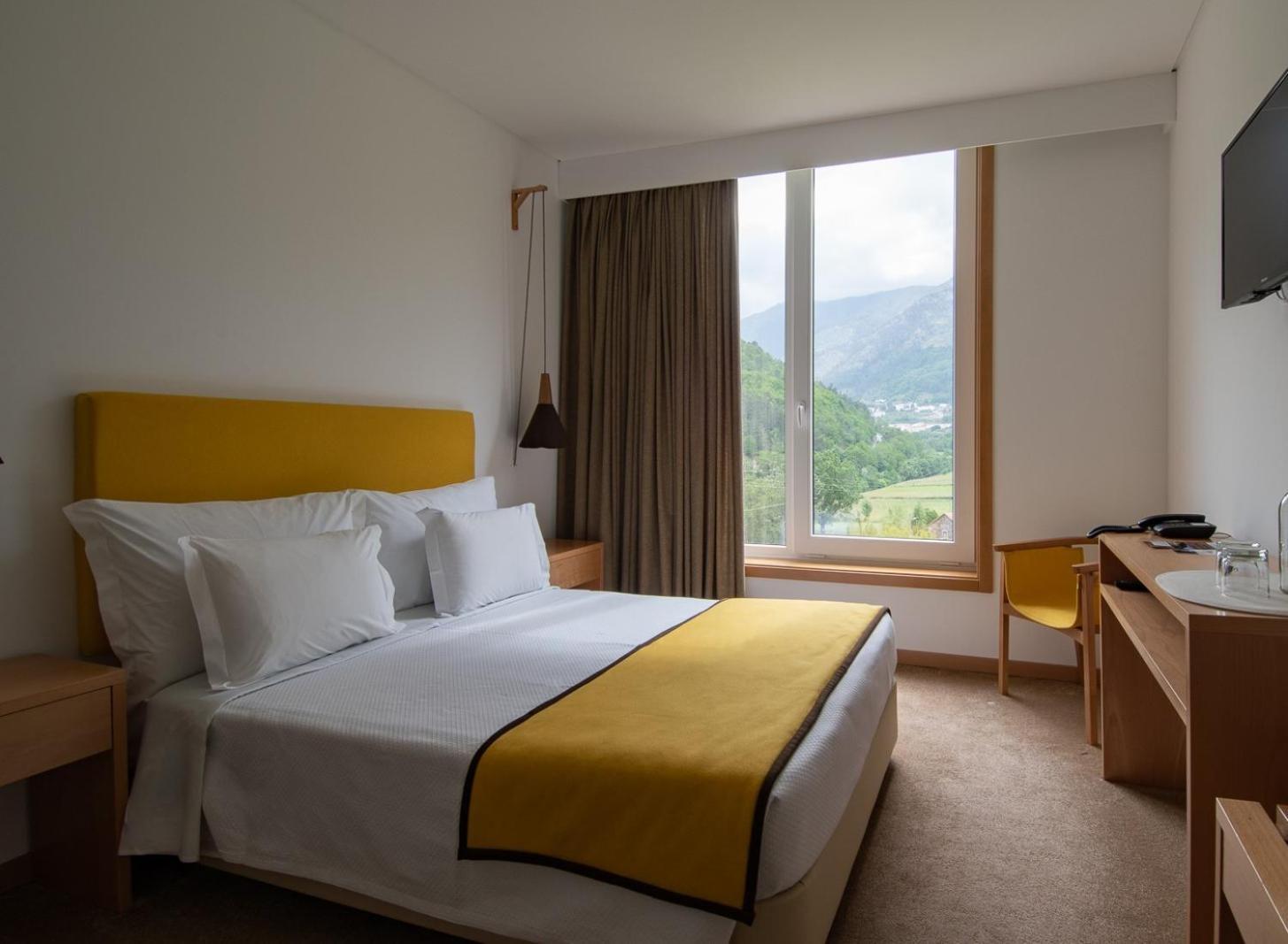 Hotel Da Fabrica Manteigas Ngoại thất bức ảnh